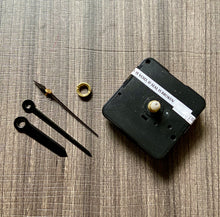 Load image into Gallery viewer, Resin Art Clock Kit