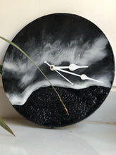 Load image into Gallery viewer, Resin Wall Clock