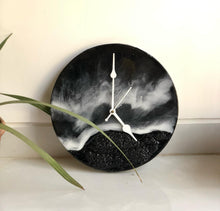 Load image into Gallery viewer, Resin Wall Clock
